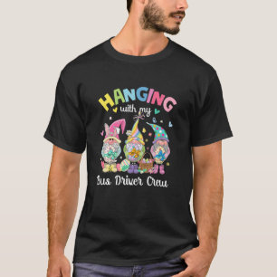 Camiseta Divertido Gnome Hangin' Con Mi Autobús De Pascua