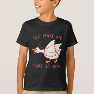 Camiseta Divertido, haces que mi corazón haga sonar el gans