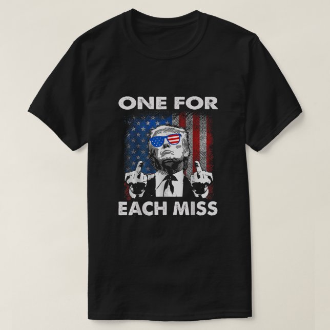 Camiseta Divertido Trump Uno Por Cada Error  (Diseño del anverso)