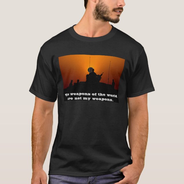 Camiseta divina del cristiano de las armas (Anverso)