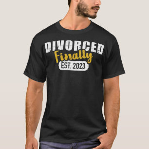 Camiseta Divorcio 2023 finalmente divorciado