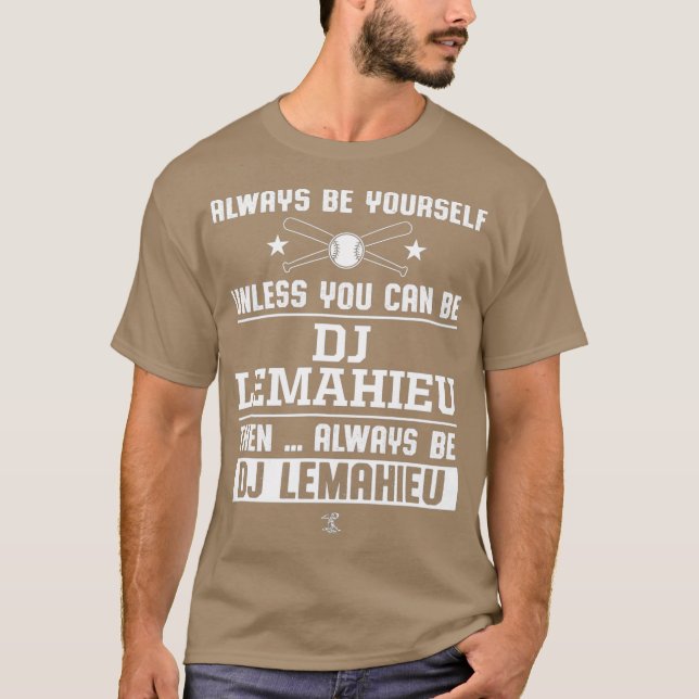 Camiseta DJ LeMahieu Siempre Sé Tú Mismo Gameday (Anverso)
