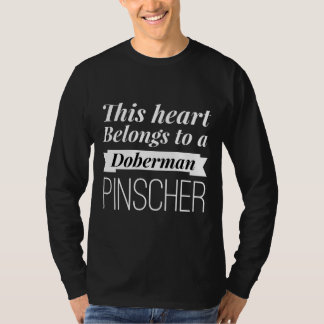 Camiseta Doberman Pinscher Heart Fked Scoop