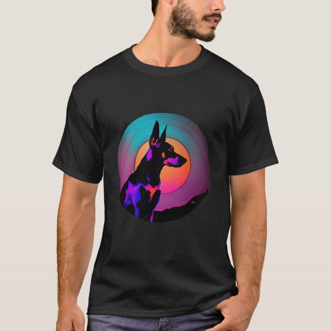 Camiseta Doberman Pinscher Synthwave 80s Retrowave Aestheti (Anverso)