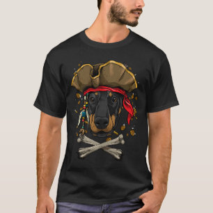 Camiseta Dobermann Pirate Dog Halloween Jolly Roger