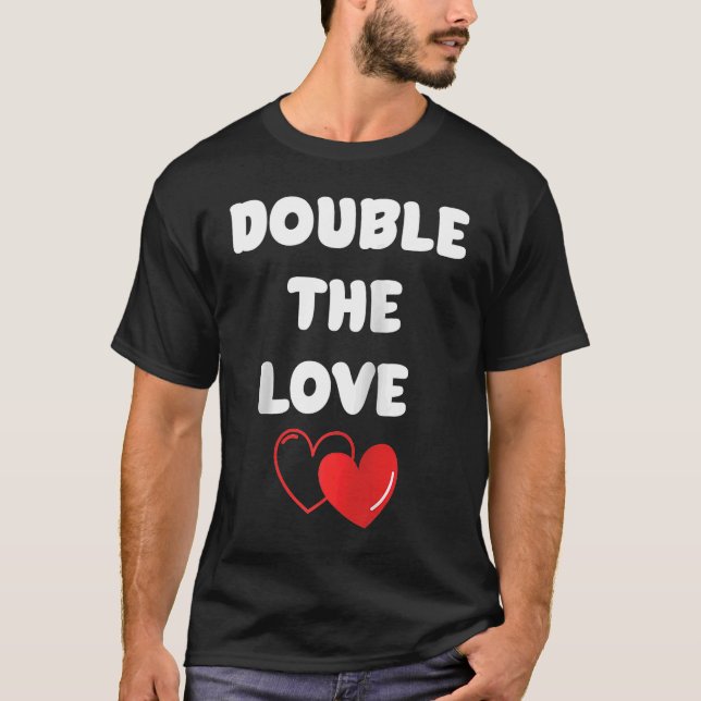 Camiseta Doble amor a mamá embarazada de San Valentín (Anverso)