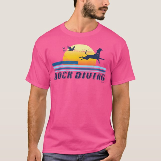 Camiseta Dock Saltando Perro Mamá Perro Papá (Anverso)