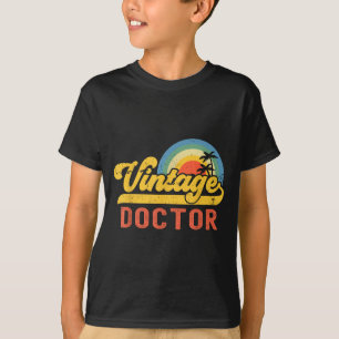 Camiseta Doctor Vintage Atardecer Profesión Retro