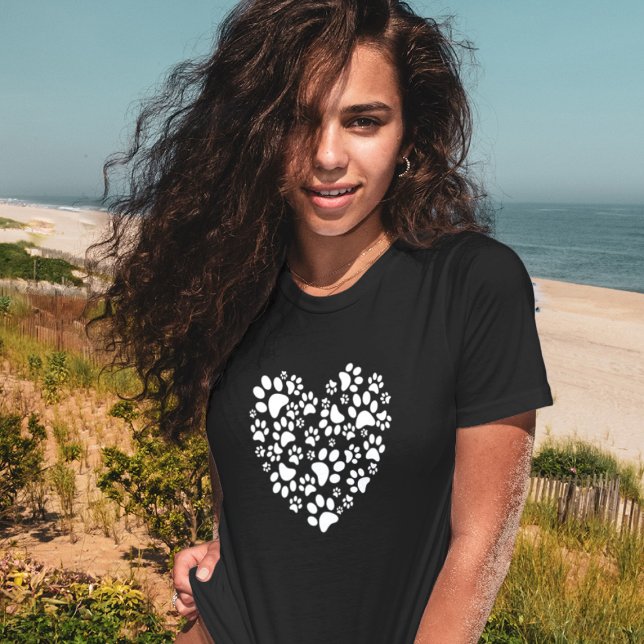 Camiseta Dog Cat Paw Prints Heart Valentine's Day Love (Subido por el creador)