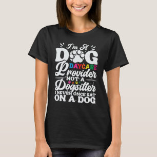 Camiseta Dog Daycare Worker Play Equipment Doggie Daycare P