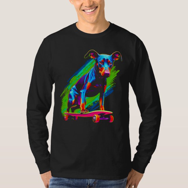 Camiseta Dog Doberman Pinscher Skateboard (Anverso)