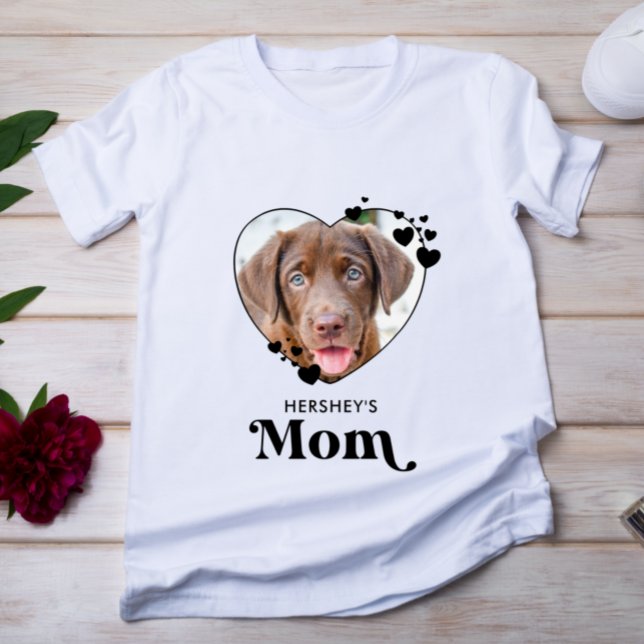 Camiseta Dog MOM Personalized Heart Dog Lover Pet Photo (Subido por el creador)
