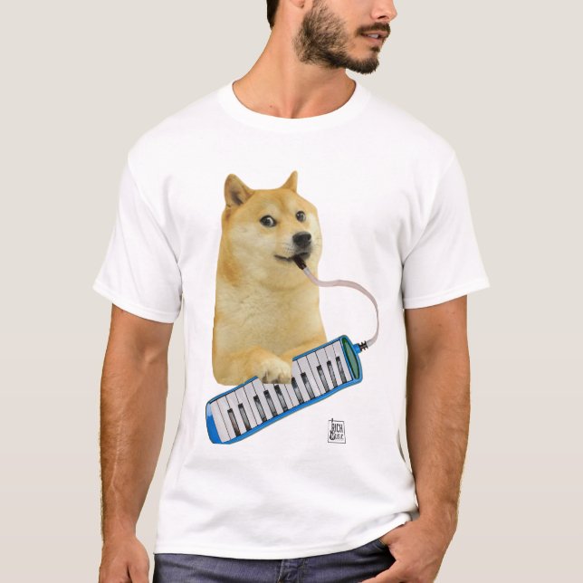 Camiseta Doge Jugando Melodica (Anverso)