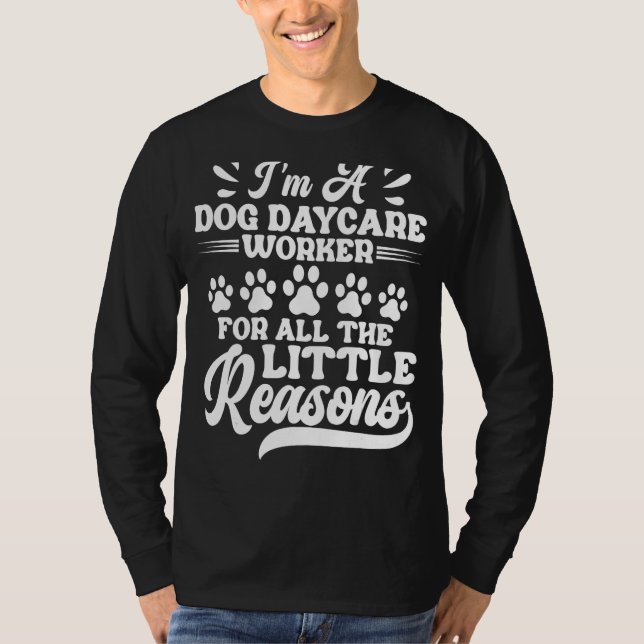 Camiseta Doggie Day Care Service Play Equipment Doggy Dayca (Anverso)