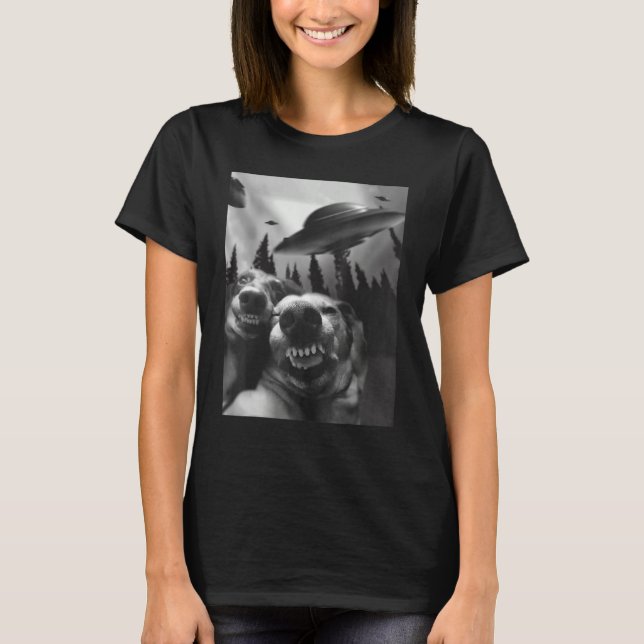 Camiseta Dogs Selfie with UFOs (Anverso)