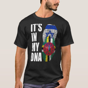 Camiseta Dominica E Israel Mezclan El Patrimonio De La Band
