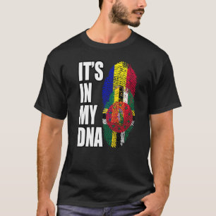 Camiseta Dominica Y Andorra Mezclan El Patrimonio De La Ban