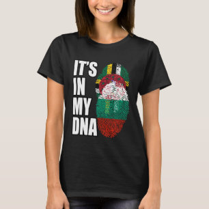 Camiseta Dominica Y El Búlgaro Combinan El Patrimonio De La