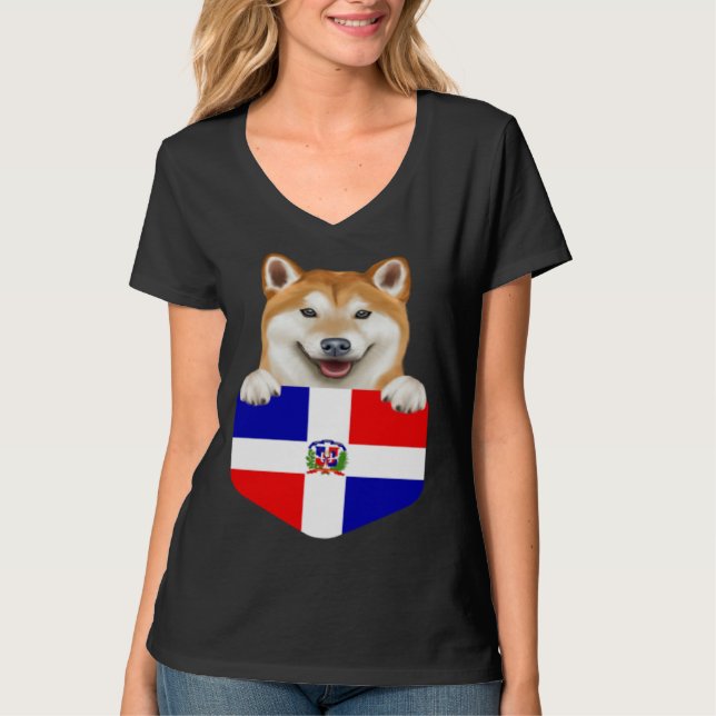 Camiseta Dominican Republic Flag Shiba Inu Dog In Pocket (Anverso)