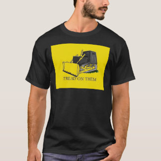 Camiseta Don&x27;t Tread on Killdozer Pegatina.png
