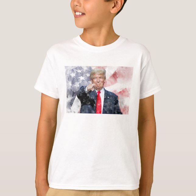 Camiseta Donald Trump señala con bandera estadounidense (Anverso)