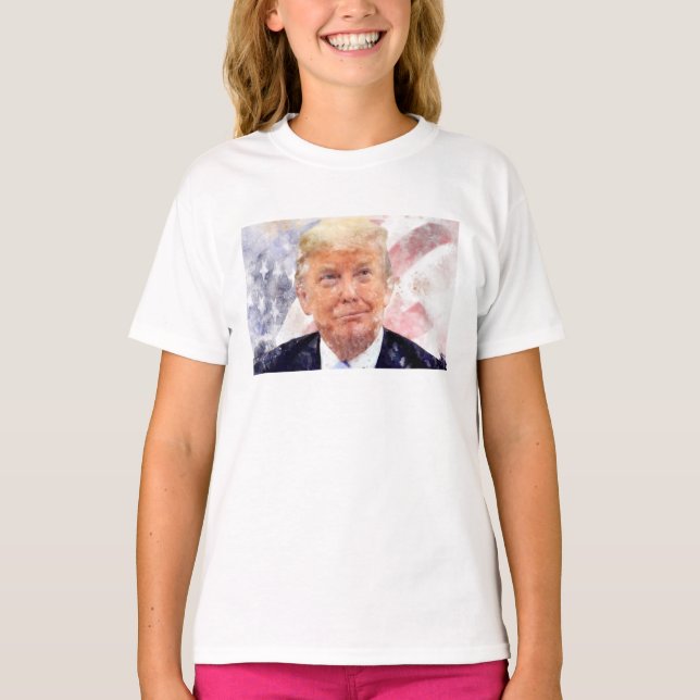 Camiseta Donald Trump sonriendo con bandera estadounidense (Anverso)