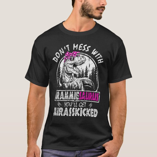 Camiseta Don't Mess With Grammiesaurus You'll Get Jurasskic (Anverso)