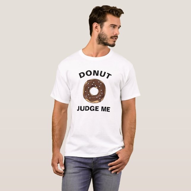 Camiseta Donut Judge Tee (Anverso completo)