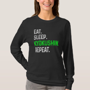 Camiseta Dormir Kyokushushin repite combate de artes marcia
