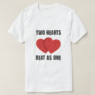 Camiseta Dos corazones golpean como una" cita romántica