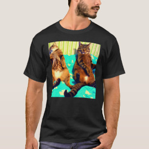 Camiseta Dos gatos divertido maullar gatito retrato gatito