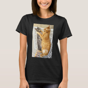 Camiseta Dos gatos lindos acurrucando gatito dulce Dueño de