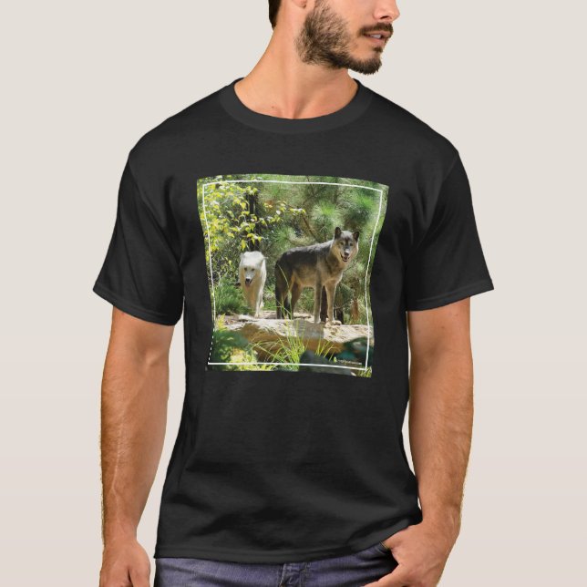 Camiseta Dos lobos grises en bosque (Anverso)