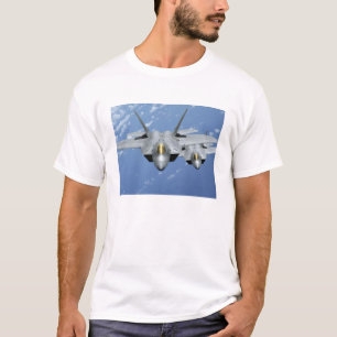 Camiseta Dos rapaces F-22 vuelan sobre el Océano Pacífico