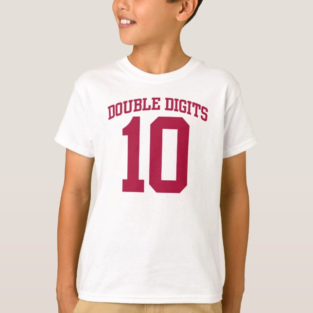 Camiseta DOUBLE Digits VARSITY #10 BIRTHDAY Tee (Anverso)