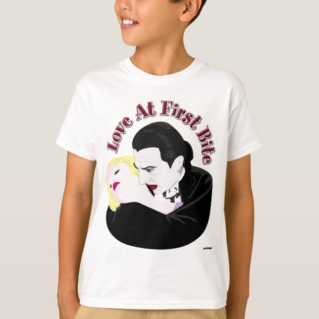 Camiseta Drácula, amor a primera mordida (Anverso)