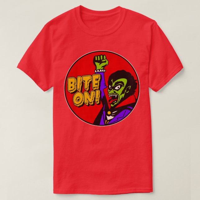 Camiseta Dracula dice BITE ON (Diseño del anverso)