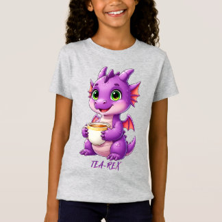 Camiseta Dragón Bebé Adorable Sosteniendo Taza de Té Kawaii