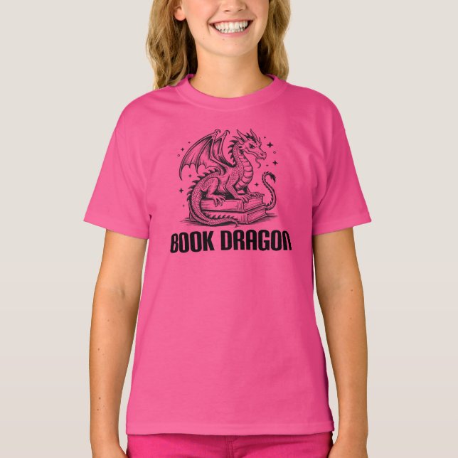 Camiseta Dragón de Libro, Lector de Fantasía (Anverso)