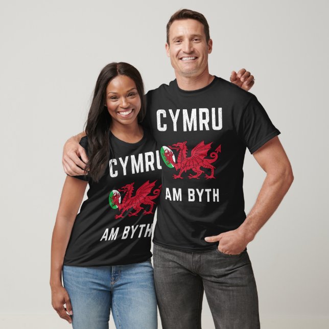 Camiseta Dragón galés rojo címru remueve la bandera del ven (Unisexo)