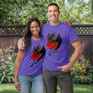 Camiseta Dragón Negro Místico Rosas Rojas Lavanda Gótico