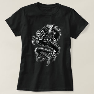Camiseta Dragón negro y blanco enrollado
