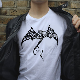 Camiseta Dragón Tribal Celta con Nudos en Negro y Blanco Fa