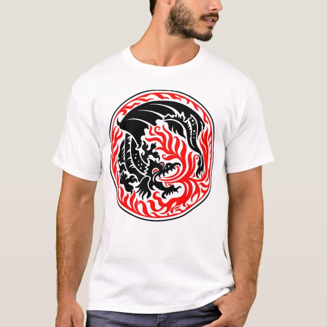 Camiseta Dragonround - Negro con fuego rojo (Anverso)