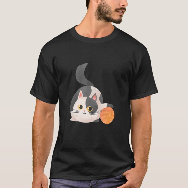 Camiseta Drawn Cute Cat Playing (Anverso)