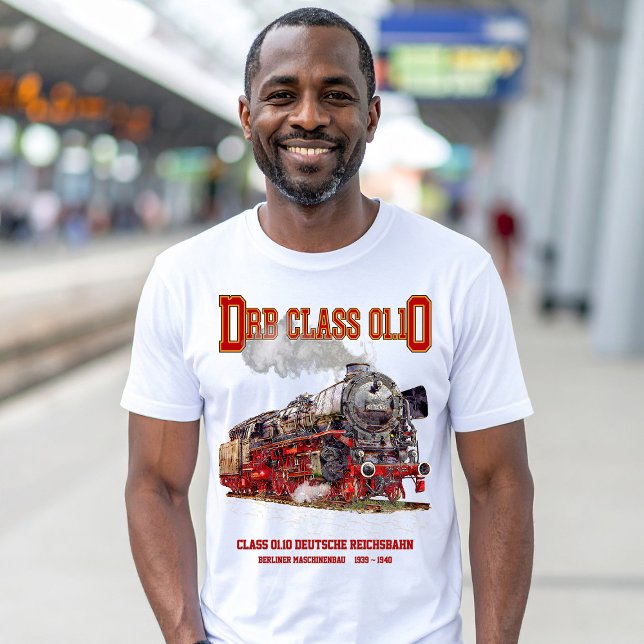 Camiseta DRB Class 01.10 Steam Train. Deutsche Reichsbahn (DRB Class 01.10 Steam Train. Deutsche Reichsbahn. Mens Basic T-Shirt)
