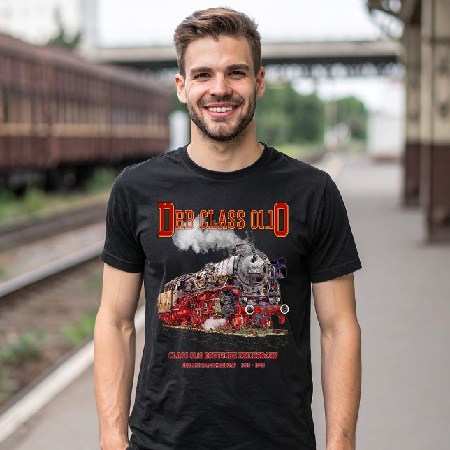 Camiseta DRB Class 01.10 Steam Train. Deutsche Reichsbahn (DRB Class 01.10 Steam Train. Deutsche Reichsbahn. Mens Basic T-Shirt)