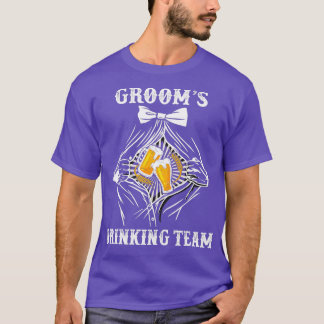 Camiseta Drinking Groom Team Squad Funny Bachelor Party