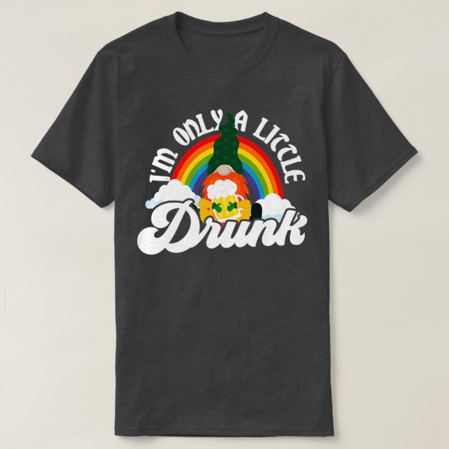 Camiseta Drinking Leprechaun Irish Gnome Saint Patricks Day (Diseño del anverso)