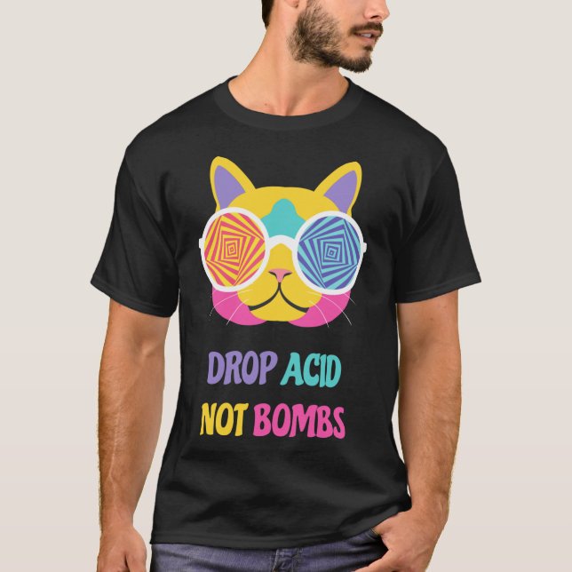 Camiseta 'Drop Acid Not Bombs' (Anverso)